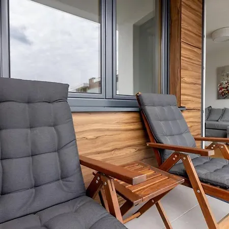 公寓 Zemun Luxury - Comfortable, Workspace, Quiet, Free Parking, Netflix