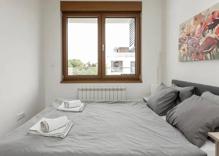 Lejlighed Zemun Luxury - Comfortable, Workspace, Quiet, Free Parking, Netflix *