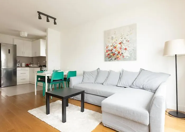 Lejlighed Zemun Luxury - Comfortable, Workspace, Quiet, Free Parking, Netflix